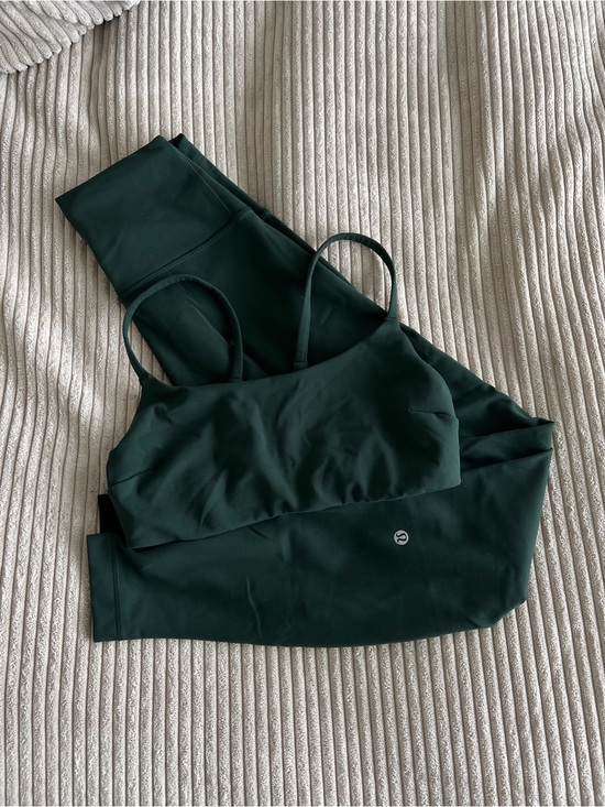 lululemon athletica Pants - lululemon Forest Green Wunder train bra sz 8 and Wunder train 25” legging sz 6